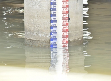基于gprs雨量、水位遠(yuǎn)程監(jiān)控系統(tǒng)